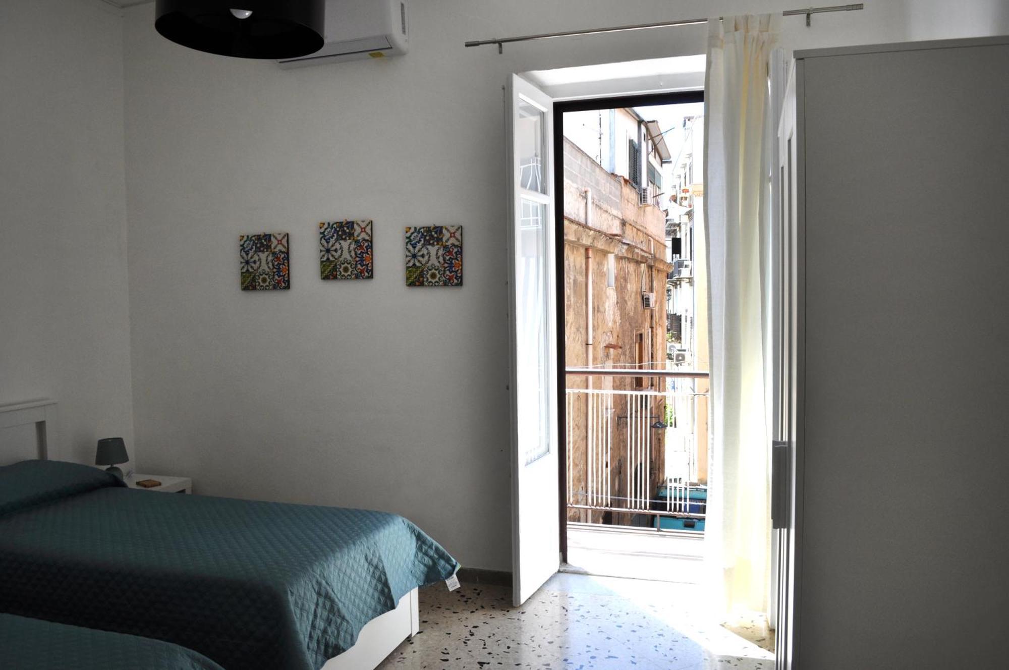 Palermo Centro-Borgo Vecchio "Casa Dalle Zie" Экстерьер фото